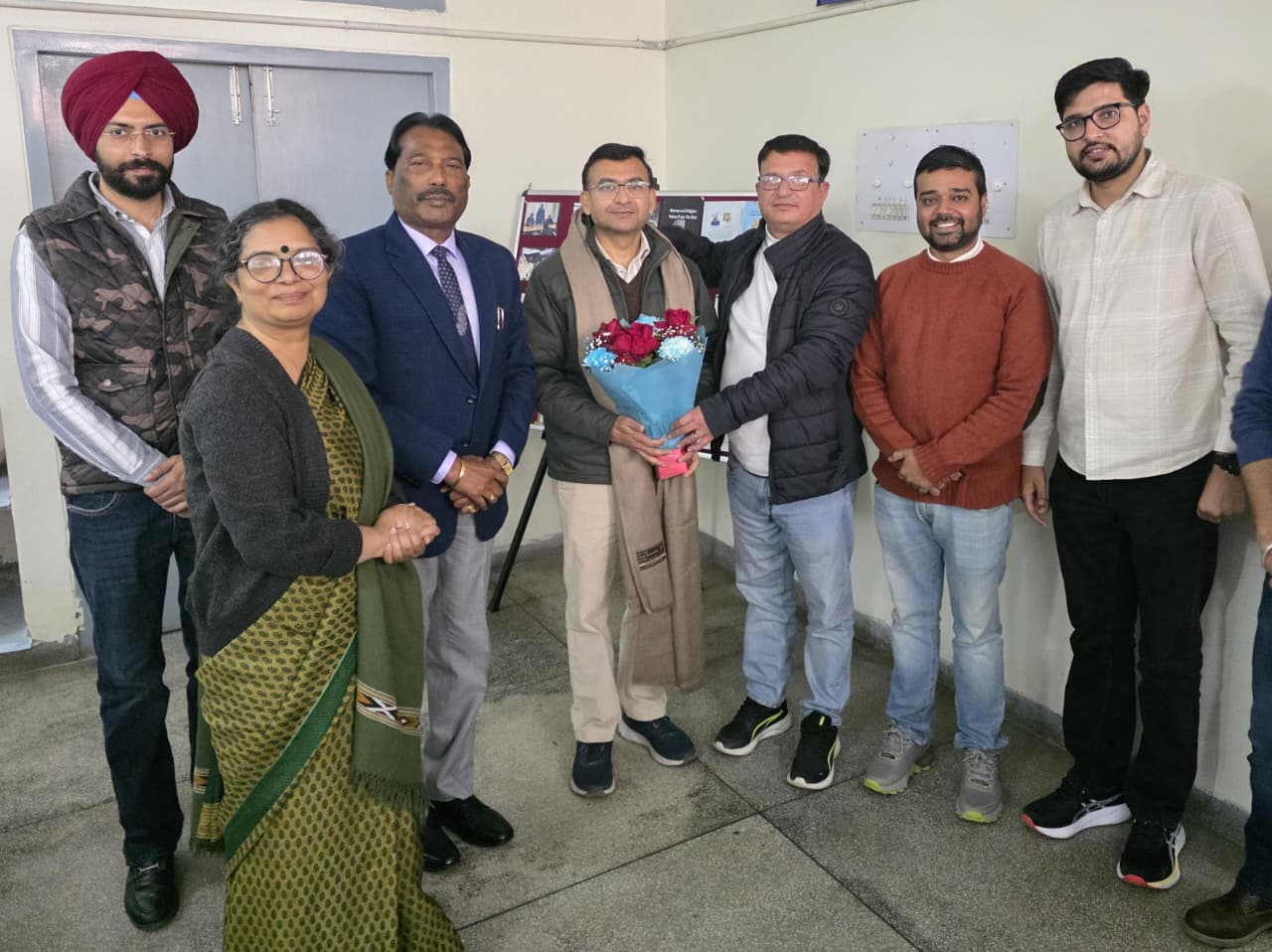 पीयू के सैंटर फॉर दी स्टडी ऑफ सोशल इन्क्लूजन ने डॉ. मनीष कुमार को किया सम्मानित