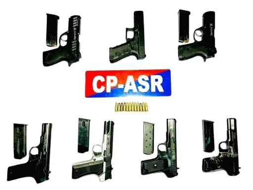 अंतरराष्ट्रीय हथियार तस्करी का नेटवर्क बेनकाब, नाबालिग समेत 4 गिरफ्तार, अटारी में भेजे हथियार