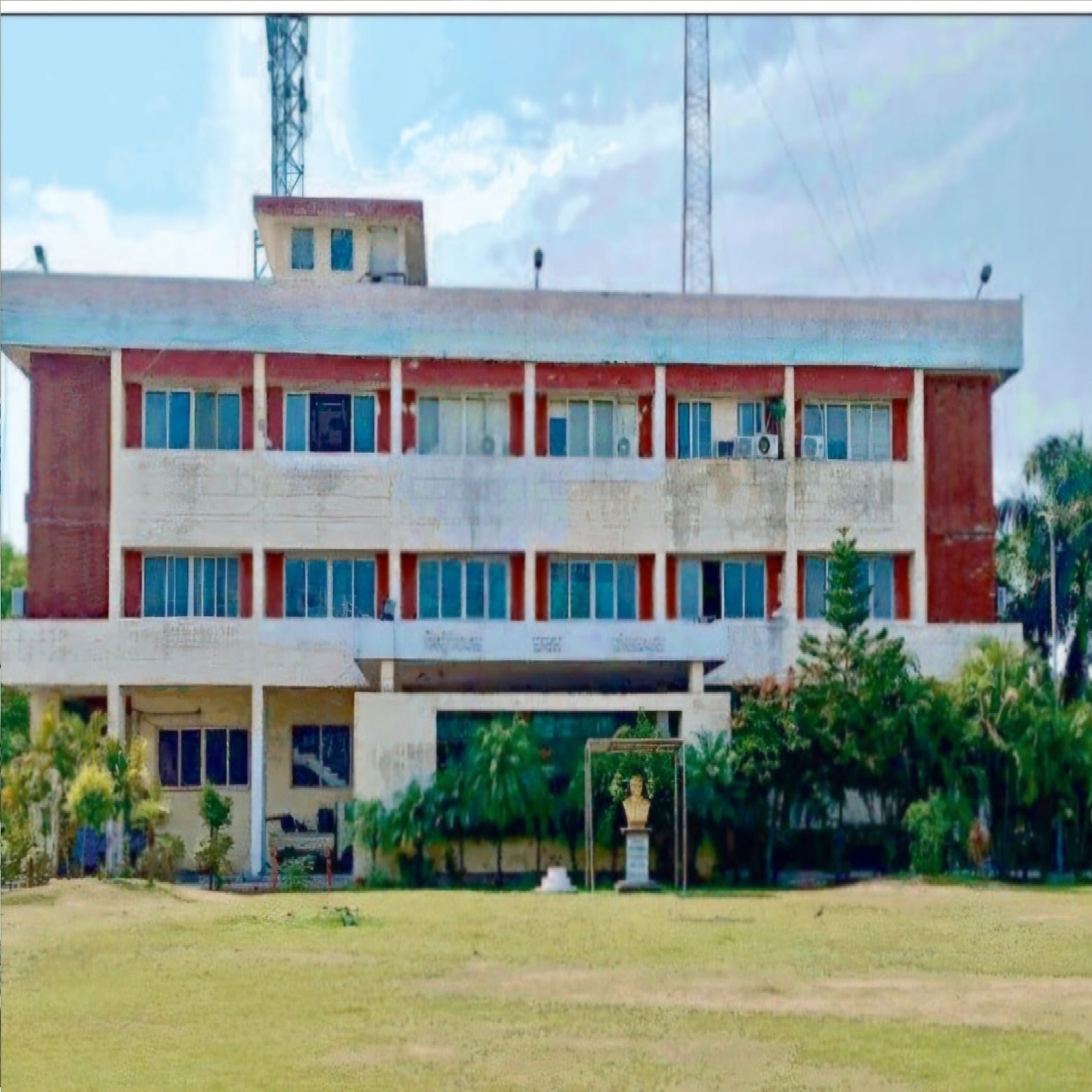 डेडलाइन बीती, कार्रवाई नहीं—ज़ीरकपुर नगर परिषद पर उठे सवाल