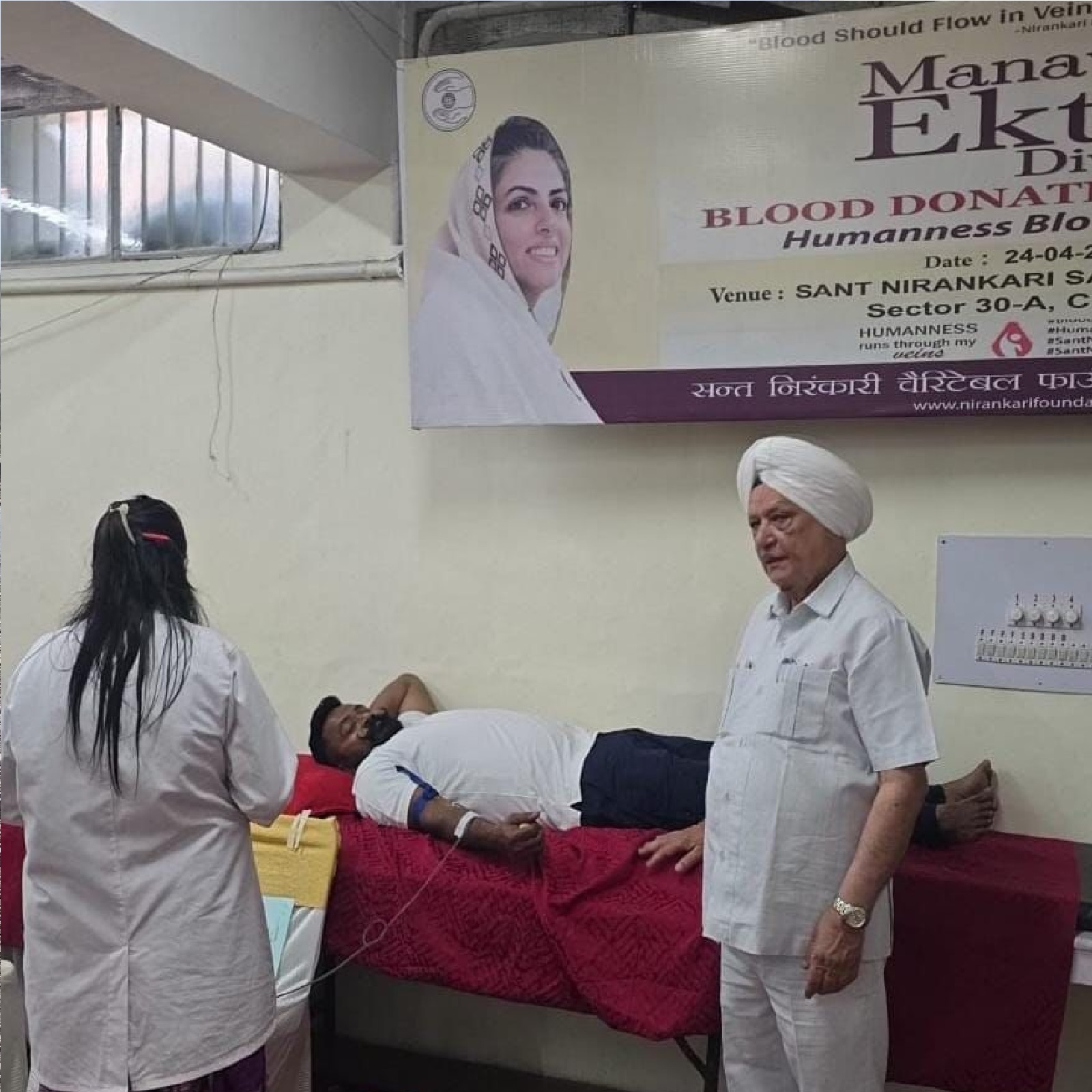 निरंकारी भवन में लगे रक्तदान शिविर में रक्तदाताओं में दिखा भारी उत्साह