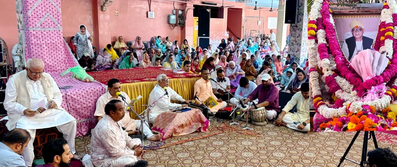 श्री दंडी स्वामी मंदिर में संकीर्तन सम्राट पं. जगदीश जी का जन्मदिन जानकी जयंती के रूप में मनाया