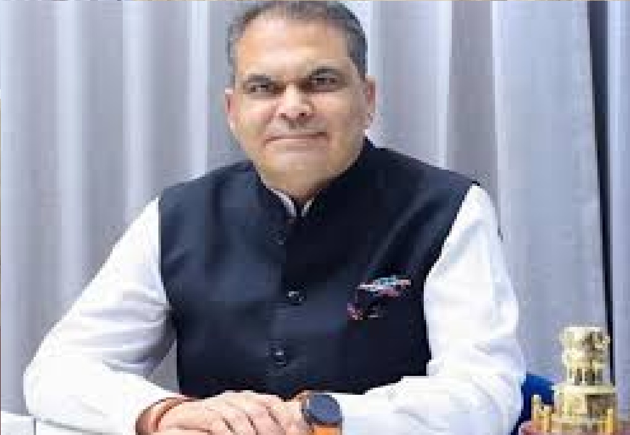 आवारा कुत्तों के खतरे से निपटने के लिए तुरंत कार्रवाई की जाए: कैबिनेट मंत्री संजीव अरोड़ा ने नगर निगम कमिश्नरों को दिए निर्देश