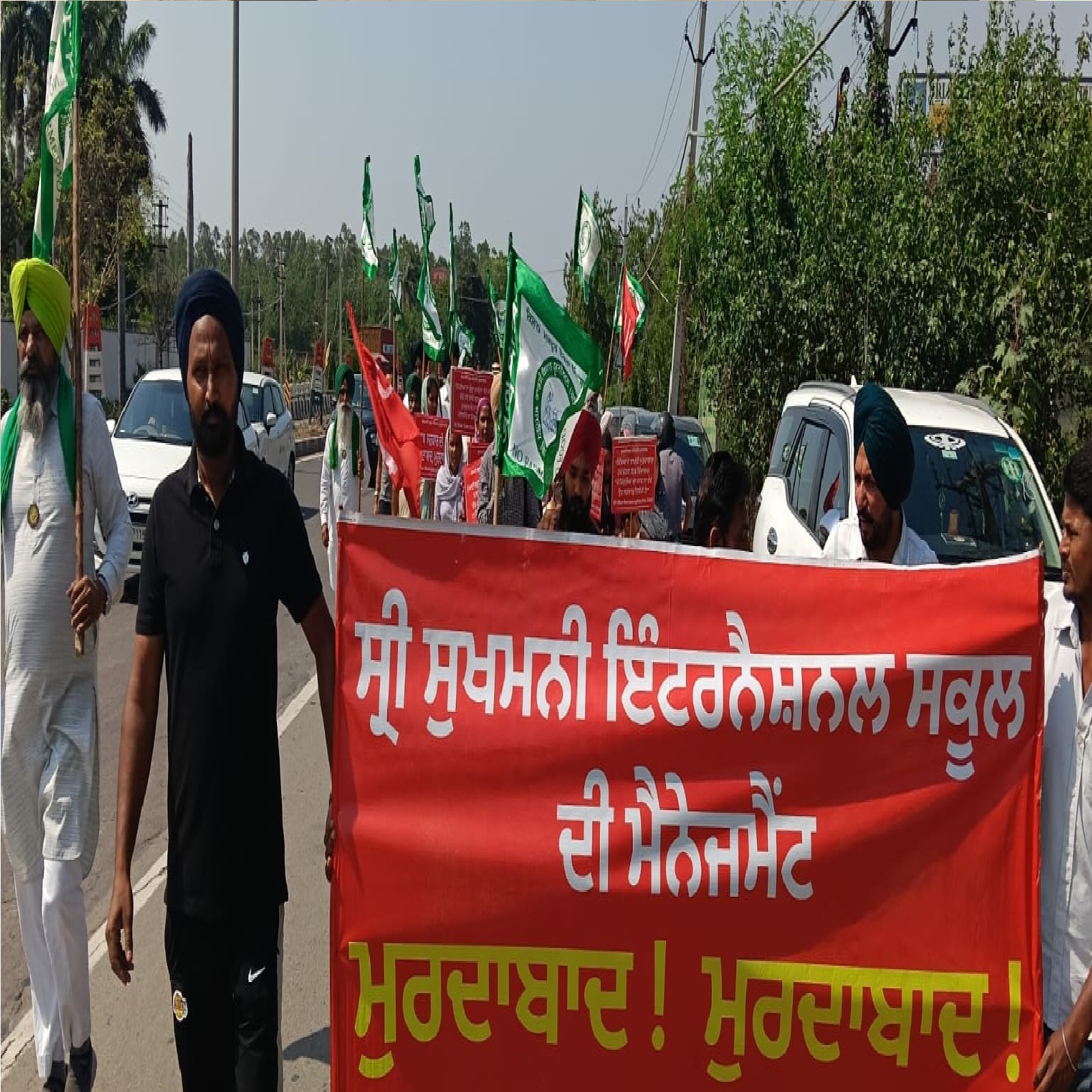 मजदूर दिवस पर डेराबस्सी में विशाल रैली, स्कूल प्रबंधन के खिलाफ फूटा गुस्सा