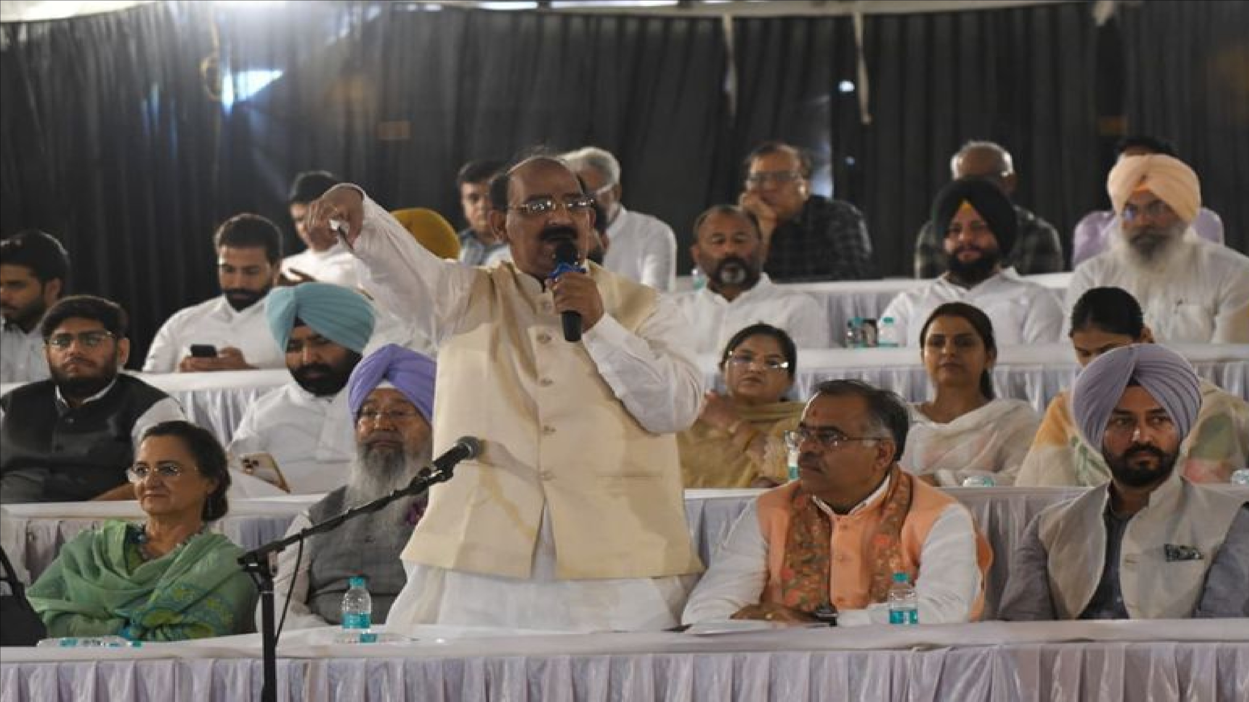 विधानसभा के समानांतर बीजेपी की ‘जन विधानसभा’, चंडीगढ़ में सियासी शक्ति प्रदर्शन से बढ़ा टकराव
