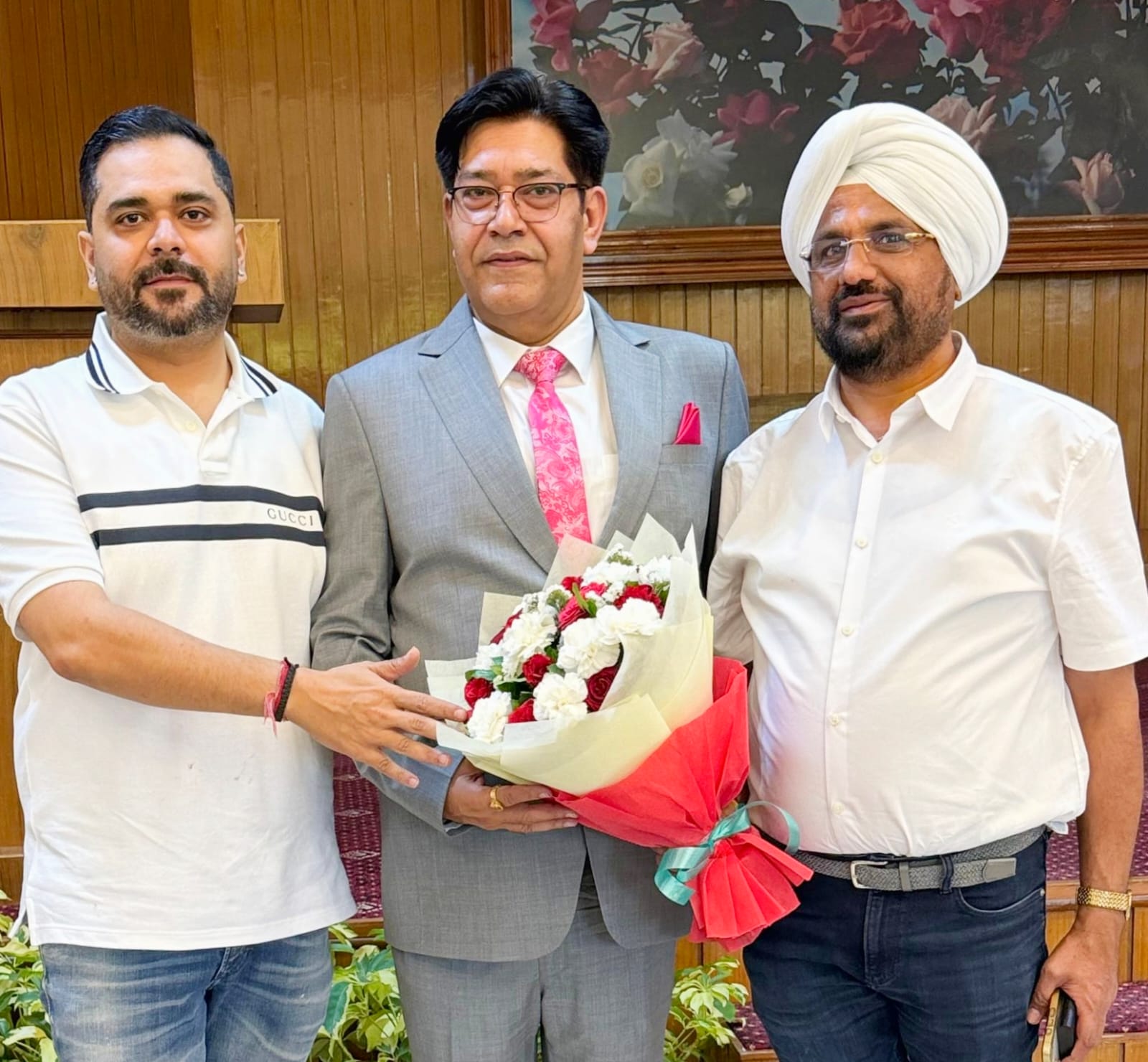 Ludhiana: सुनील कपूर के पीपीएससी सदस्य बनने पर एस एस खुराना ने दी बधाई
