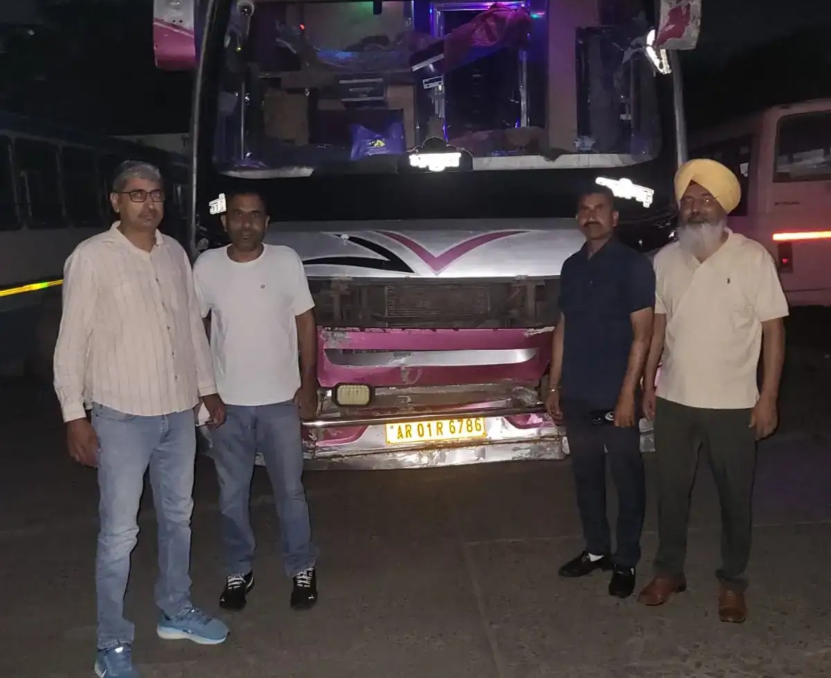 Hisar: सीएम फ्लाइंग की रेड से मचा हड़कंप, नियम तोड़ने वालों पर जुर्माना