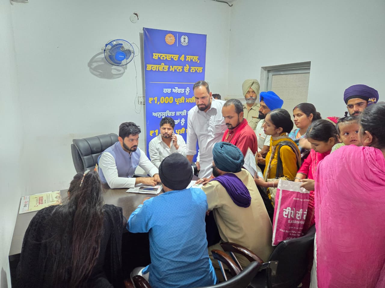 Chabbewal: हमेशा लोगों के बीच, हमेशा लोगों की सेवा के लिए तत्पर: डॉ. इशांक कुमार