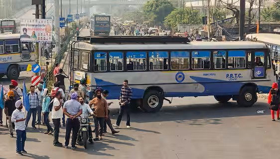 Chandigarh: पीआरटीसी मुलाजिमों की 20 मई की हड़ताल टली, ट्रांसपोर्ट मंत्री से बैठक में फैसला