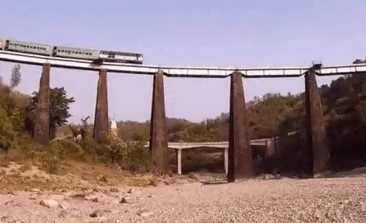 46 महीने बाद पटरी पर लौटेगी कांगड़ा घाटी नैरोगेज ट्रेन, पठानकोट से हिमाचल का सफर होगा सुगम