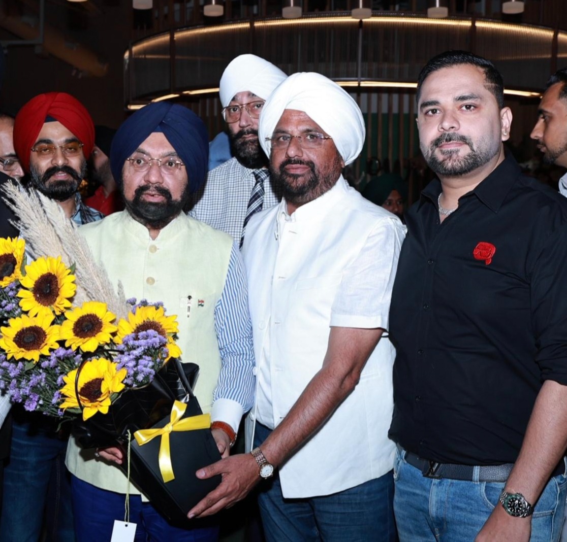 Ludhiana: अंसल एस्टेट के एस.एस. खुराना ने सांसद साहनी से की मुलाकात