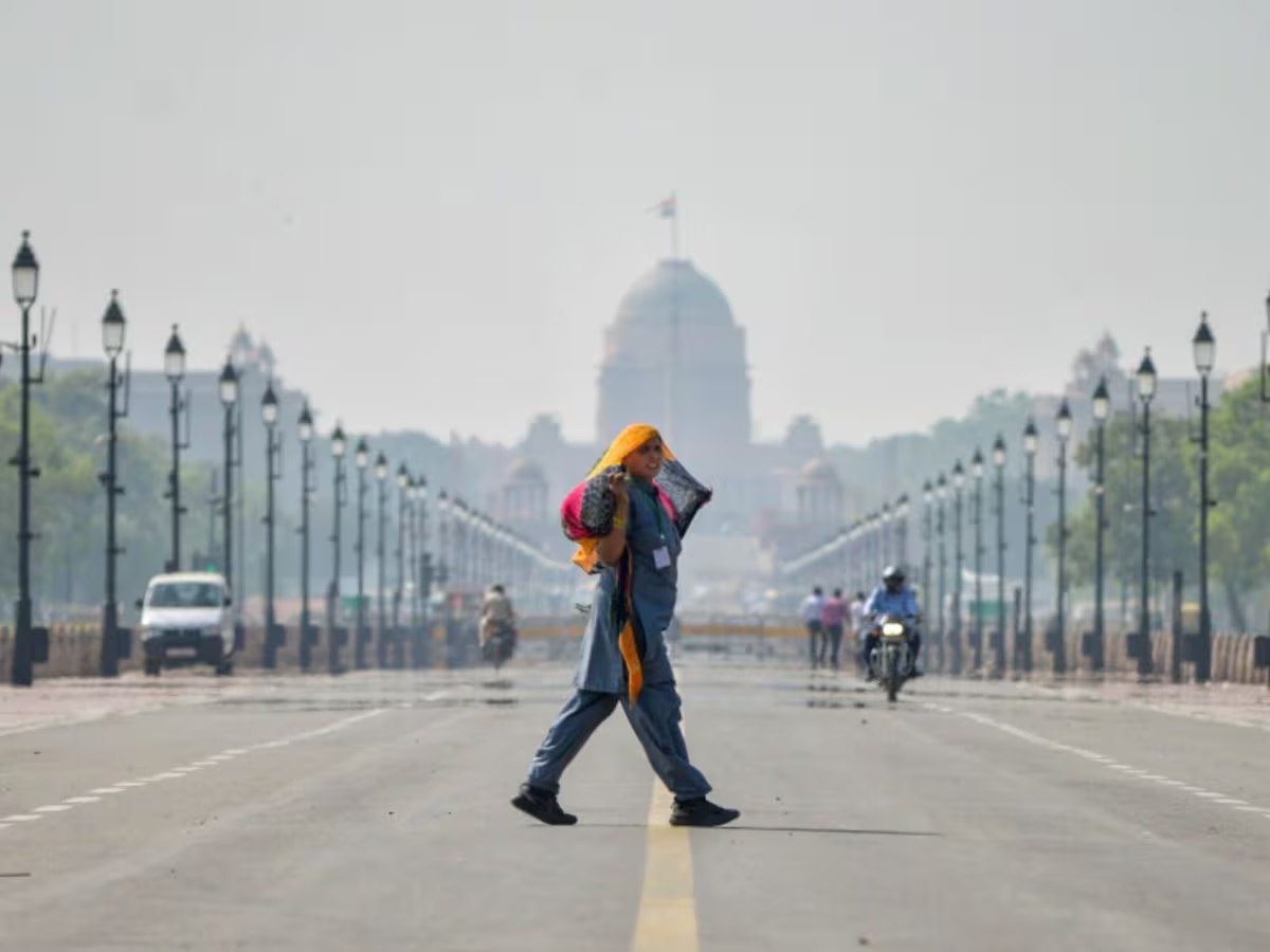 नया तापमान: दिल्ली में तापमान 65 डिग्री पहुंचा, भले ही आईएमडी 42 डिग्री बता रहा हो ?