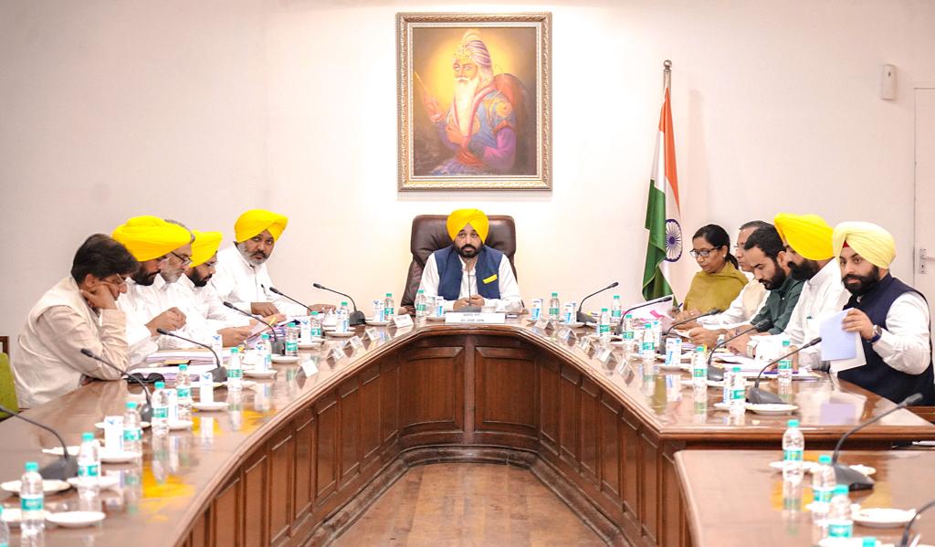 Chandigarh: पंजाब सरकार की नई रणनीति, मिशन 2027 में सभी वर्गों के लिए कल्याण बोर्ड बनाए जाएंगे