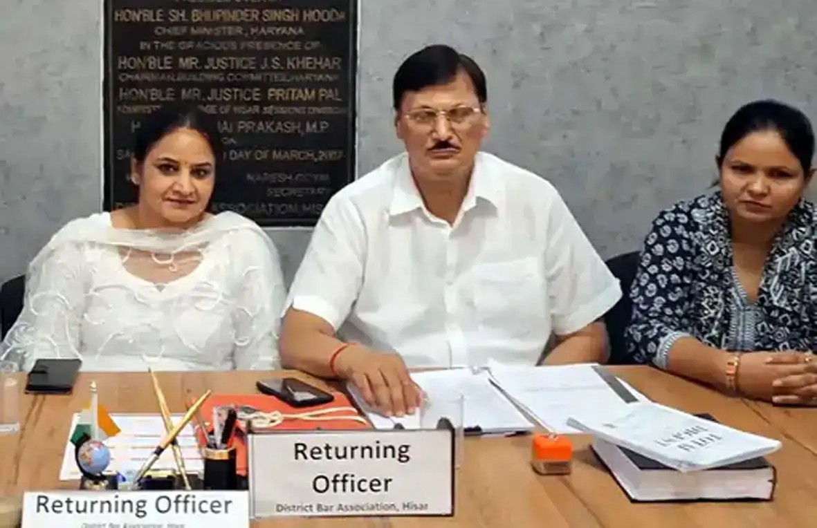 Hisar: बार काउंसिल ऑफ इंडिया का बड़ा एक्शन, दलीप जाखड़ निलंबित