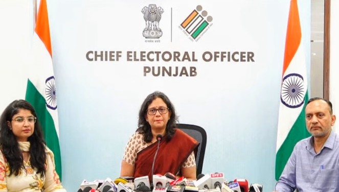 Chandigarh: पंजाब में चुनावी तैयारियों को मिली रफ्तार, आज से शुरू हुआ व्यापक मतदाता सत्यापन अभियान