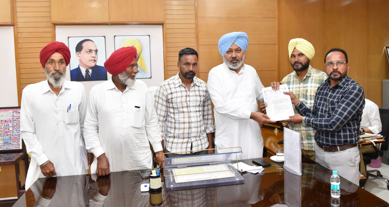 Chandigarh: विभिन्न कर्मचारी एसोसिएशनों की सभी जायज़ मांगें जल्द पूरी की जाएंगी: हरपाल सिंह चीमा