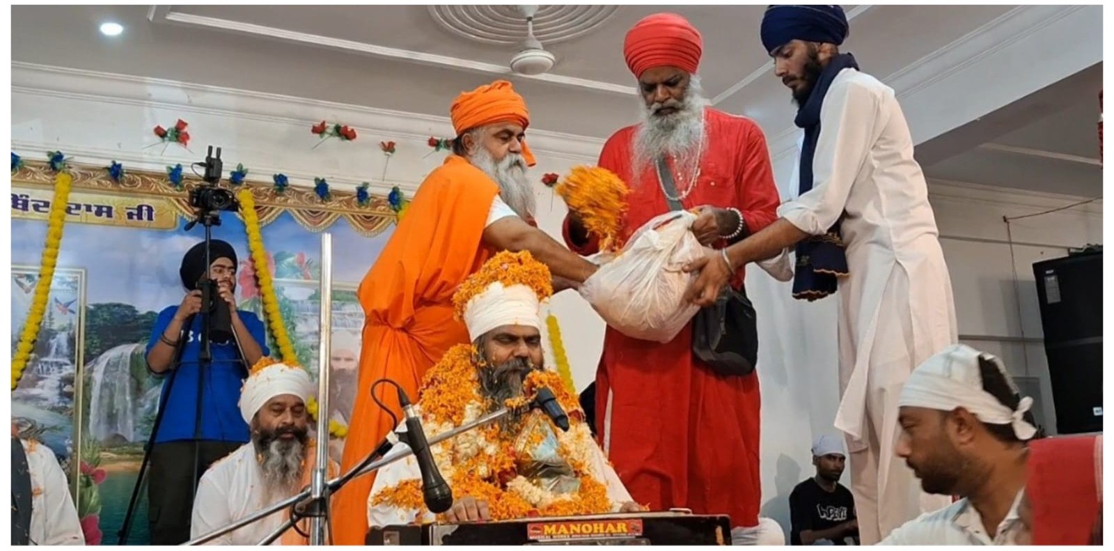 Hoshiarpur: डेरा बाबा गोबिंद दास जी खानपुर में वार्षिक भंडारा करवाया गया