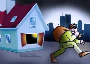 घर से नौकरानी ने साथी समेत कीमती गहने किए चोरी, मामला दर्ज