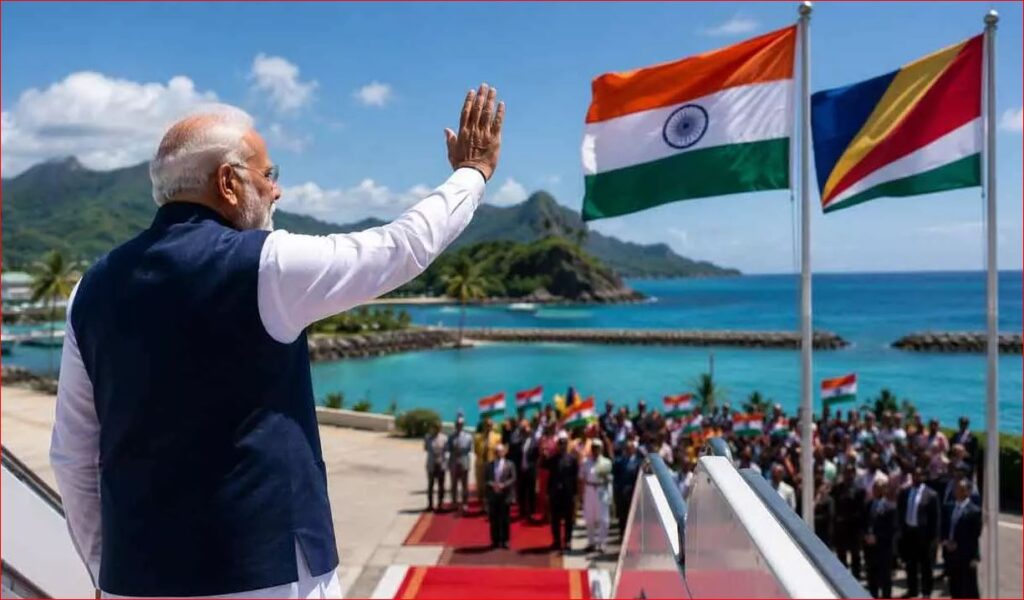 Victoria: सेशेल्स पहुंचे प्रधानमंत्री मोदी, राष्ट्रीय वनस्पति उद्यान में राष्ट्रपति हर्मिनी के साथ किया पौधरोपण