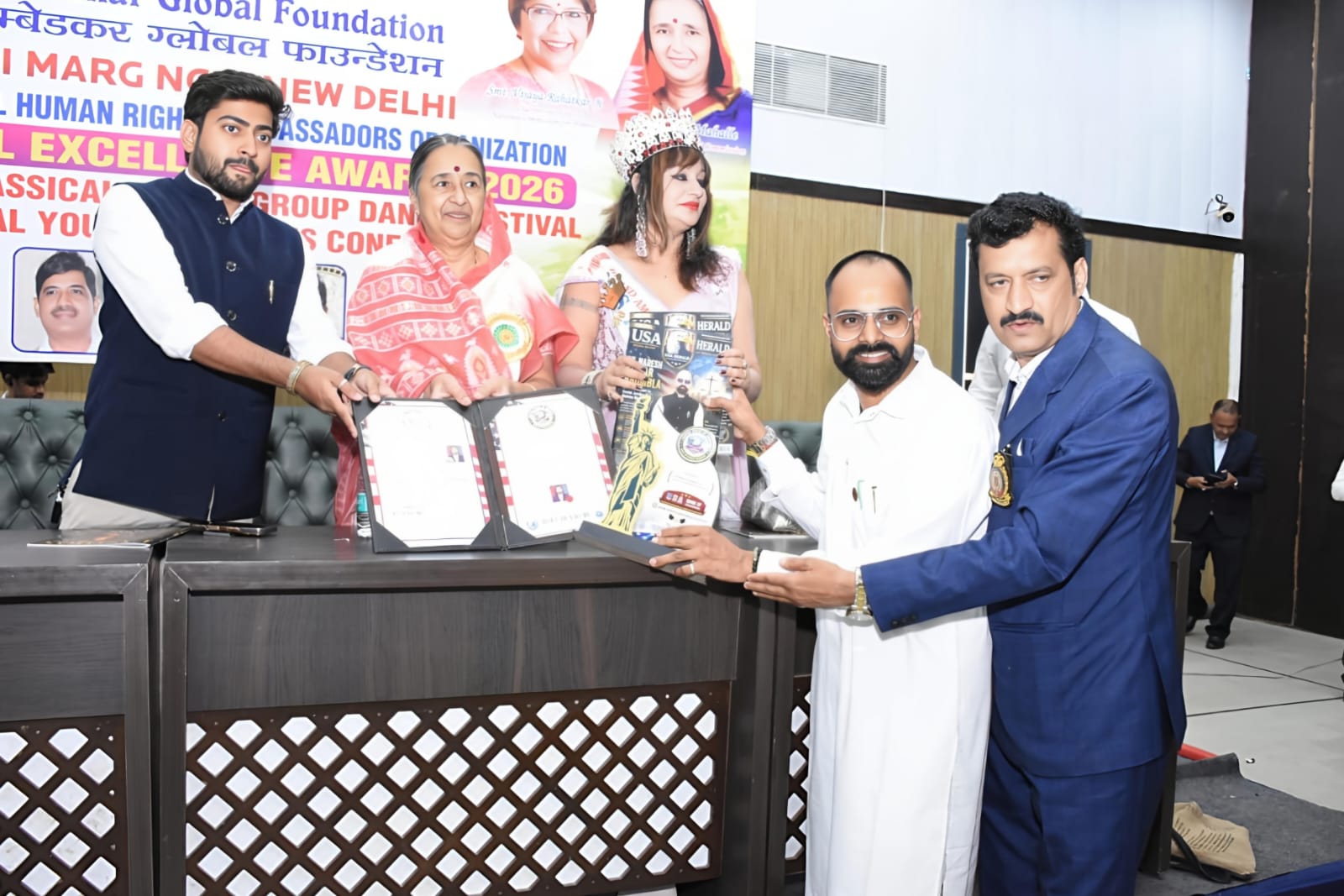 Hoshiarpur: अंतरराष्ट्रीय मंच पर चमके होशियारपुर के डॉ. नरेश कुमार भूम्बला, विश्व रिकॉर्ड में दर्ज हुआ नाम