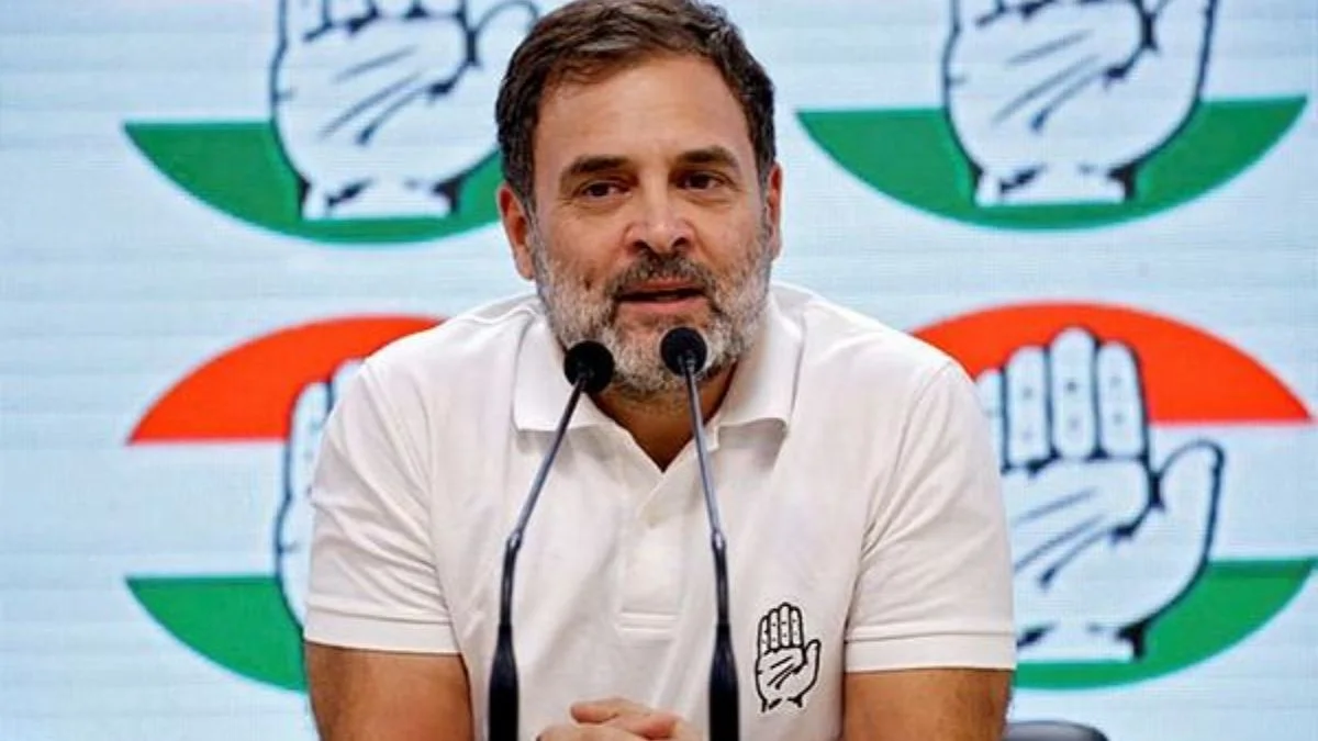 New Delhi: मणिपुर हिंसा पर राहुल गांधी का केंद्र पर हमला, बोले- नफरत की राजनीति ने राज्य को झोंका आग में