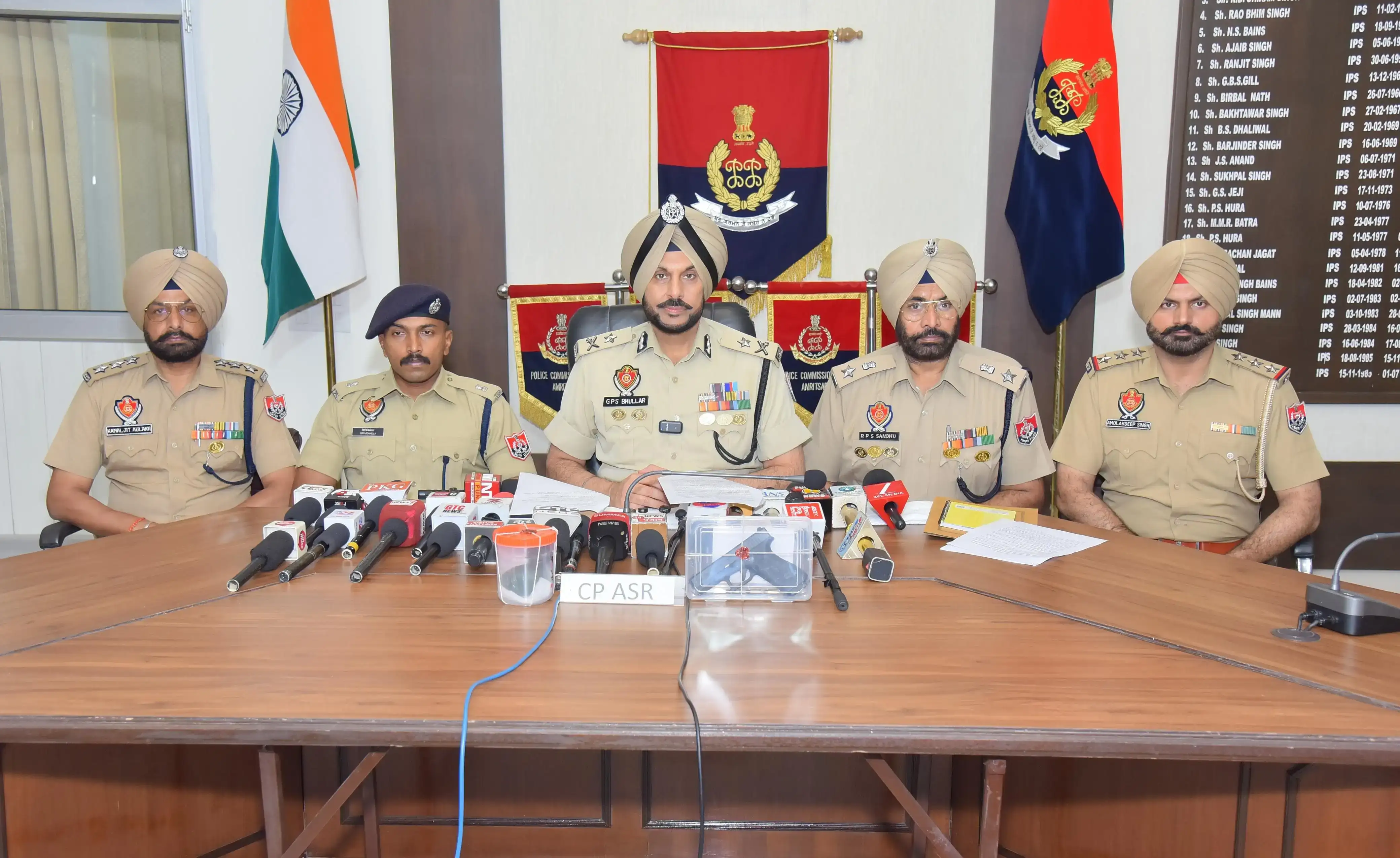 Amritsar: अमृतसर में आतंकी साजिश नाकाम, हैंड ग्रेनेड और ग्लॉक पिस्तौल के साथ युवक गिरफ्तार