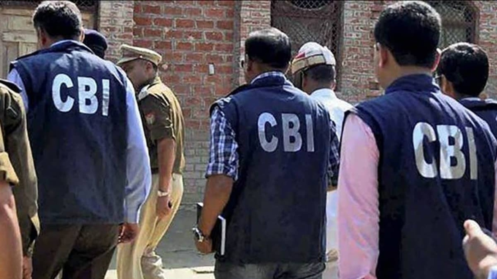 New Delhi: आतंकी भर्ती नेटवर्क पर शिकंजा, आईएसआईएस से जुड़े मनी लॉन्ड्रिंग केस में ईडी ने खंगाले बेंगलुरु के कई ठिकाने