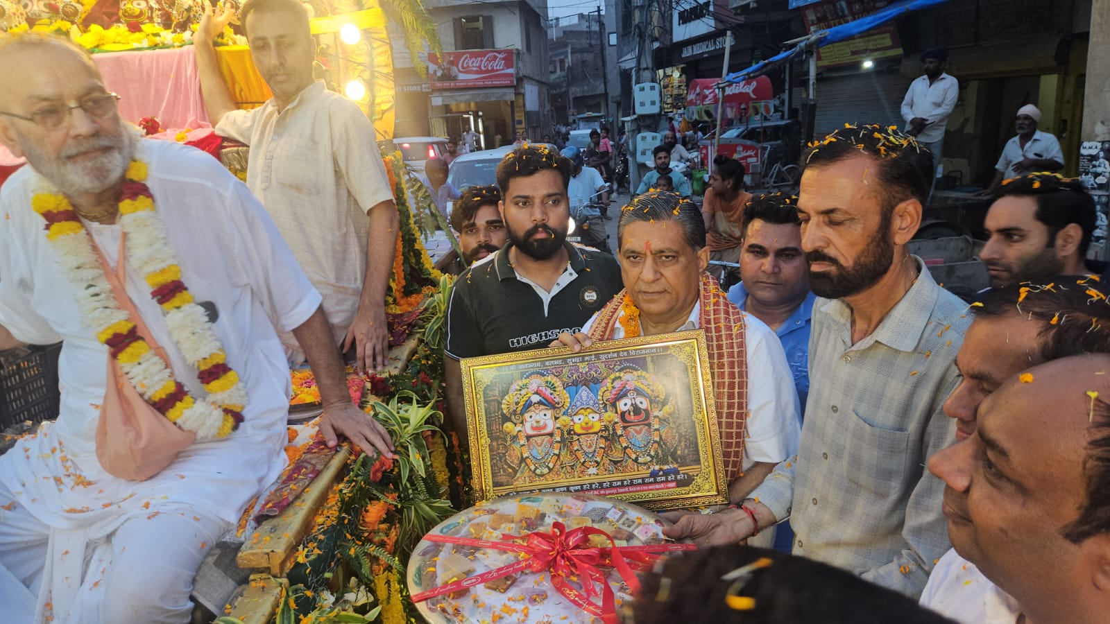 Dera Bassi: भक्ति के रंग में रंगा शहर, श्रद्धालुओं ने खींचा भगवान जगन्नाथ जी का रथ और मांगी सुख-समृद्धि की कामना