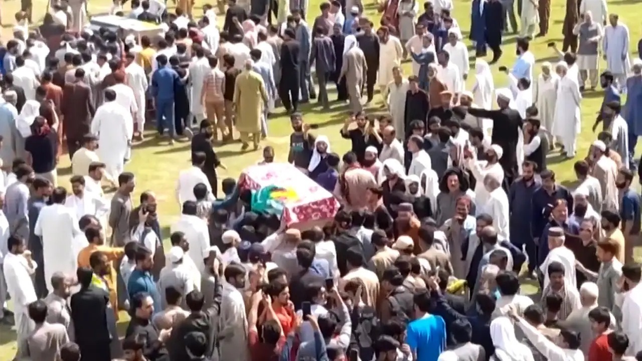 पीओके में हिंसा: प्रदर्शनकारियों पर पाकिस्तान की कार्रवाई में 20 लोगों की मौत