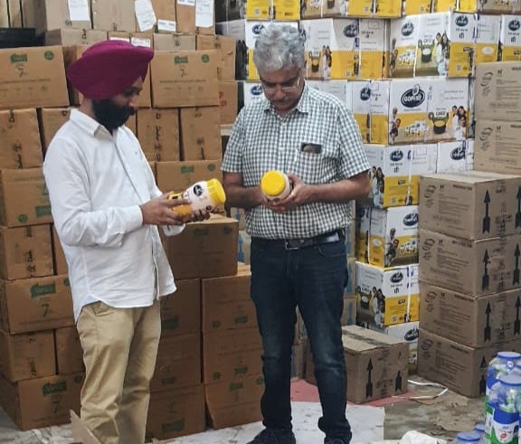 Ludhiana: ₹700 एमआरपी वाला घी ₹400 में बिक्री का मामला, खाद्य विभाग ने शुरू की जांच