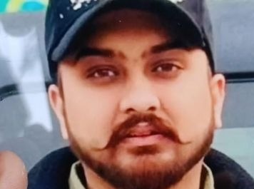 दोस्तों को छोड़ने जा रहे युवक की सरेआम गोलियां मारकर हत्या, परिवार ने एनकाउंटर तक संस्कार न करने का किया ऐलान