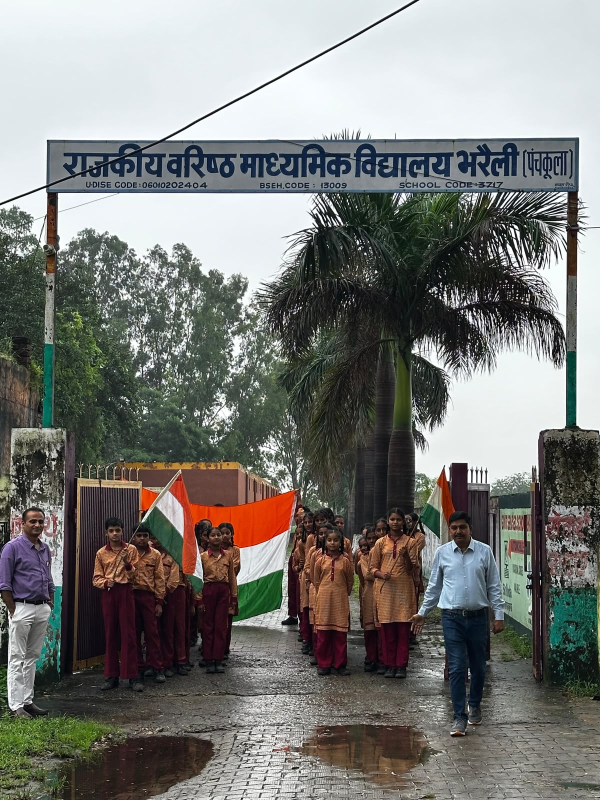 Panchkula: तिरंगे के रंग में रंगा पंचकूला, गांव-गांव निकली यात्राएं; बच्चों से लेकर ग्रामीणों तक दिखा जोश