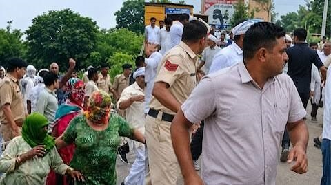 हांसी में किसानों-पुलिस में टकराव, SP-DSP समेत कई घायल