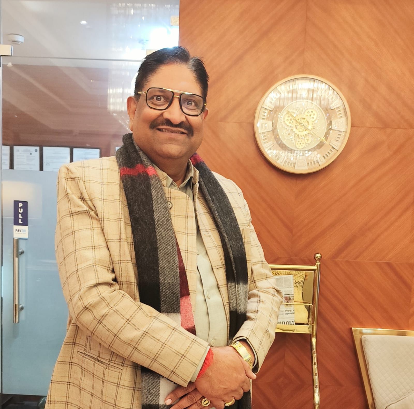 प्रशासन की लापरवाही से 'डेंजर जोन' बना मनीमाजरा का नगला मोहल्ला पार्क; मासूमों की जान दांव पर!