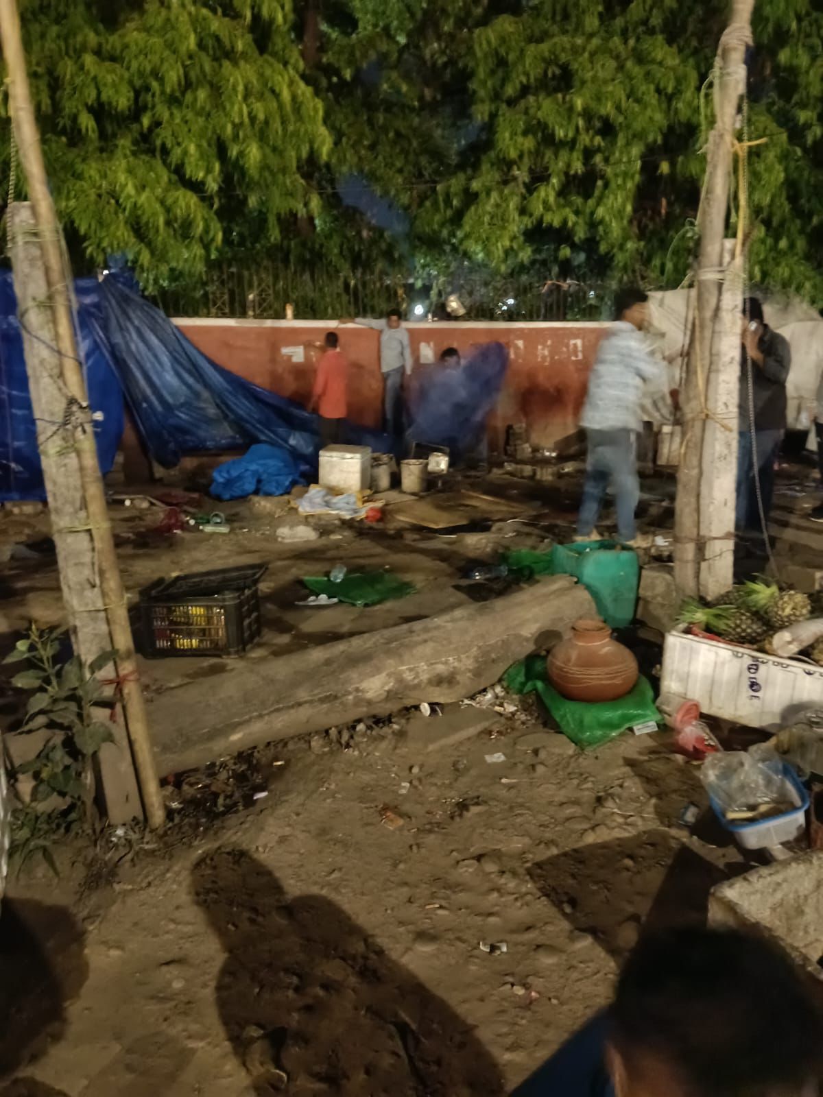 Chandigarh: चंडीगढ़ में आधी रात चला अतिक्रमण हटाओ अभियान, कई सेक्टरों में निगम की कार्रवाई