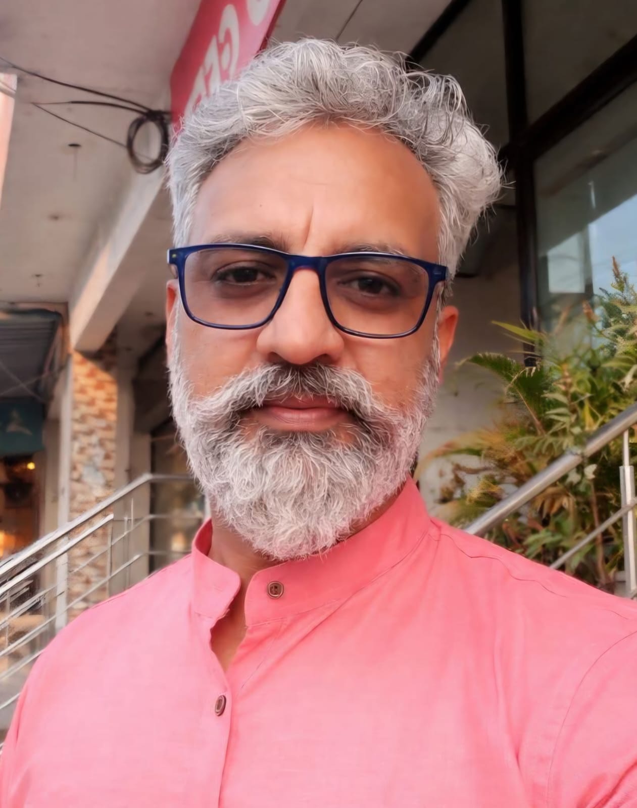Zirakpur: शिवालिक विहार की बदहाली पर भड़के लोग, विकास कार्य ठप