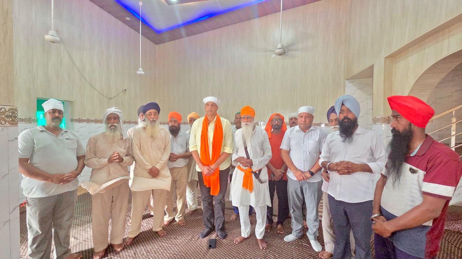 Derabassi: गुरु रविदास जी की शिक्षाओं को जन-जन तक पहुंचाने का संकल्प, महमदपुर में स्थापित हुई काशी की पवित्र मिट्टी