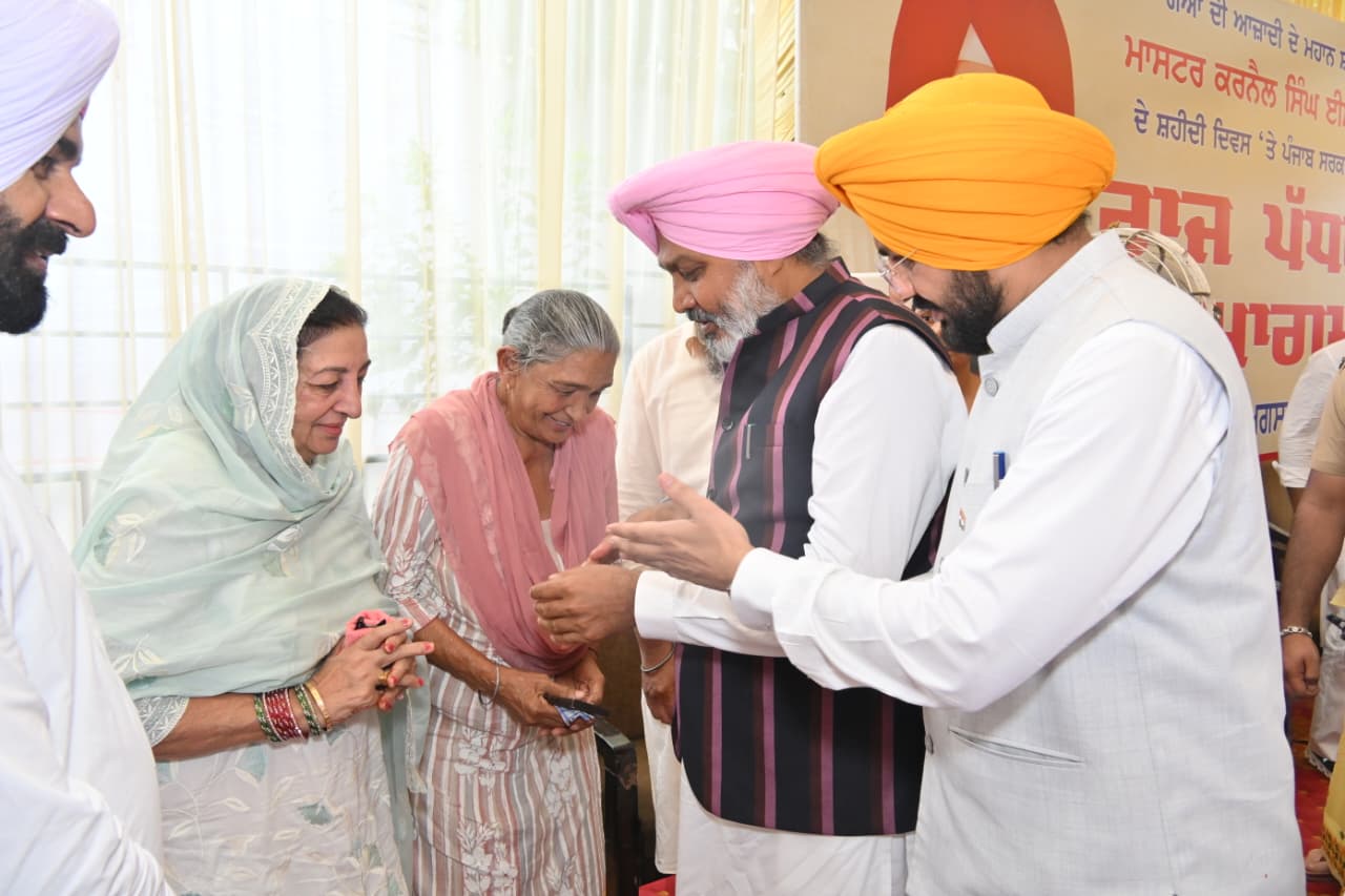 Chandigarh: गोवा की आजादी के नायक शहीद करनैल सिंह ईसड़ू को नमन, युवाओं से बलिदान से प्रेरणा लेने की अपील : श्री हरपाल सिंह चीमा