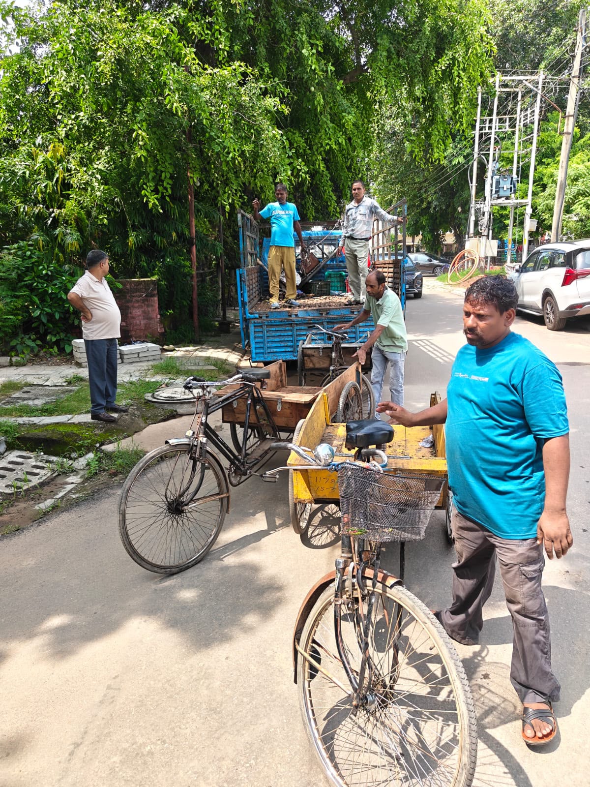 Chandigarh: चंडीगढ़ में निगम का बड़ा एक्शन, 80 अवैध रेहड़ियां जब्त