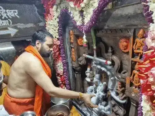 Ujjain: सावन सोमवार और नागपंचमी का महासंयोग, उज्जैन में उमड़ा आस्था का सैलाब; लाखों श्रद्धालुओं ने किए दर्शन